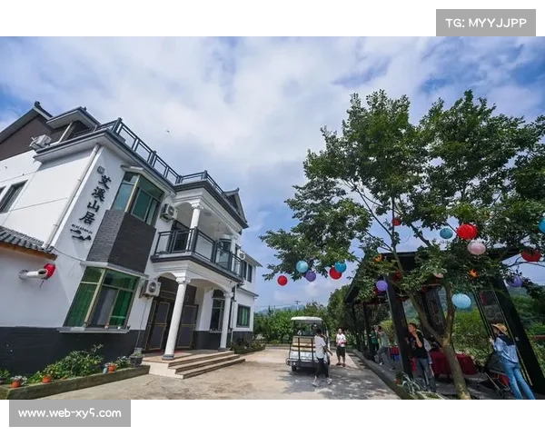 矿坑赛场带动周边民宿集群建设运动员专属餐饮服务同步启航