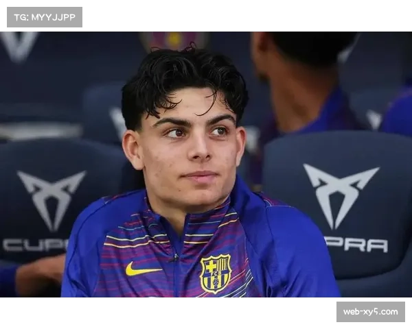 巴萨公布比赛大名单,多名年轻球员入选,哈维称将给新人机会 巴萨公布比赛大名单,多名年轻球员入选,哈维称将给新人机会